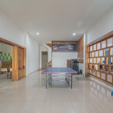 Reddoorz Near Gajah Mada Pontianak Hotel Luaran gambar